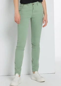 Chino | Clyde-Nectar