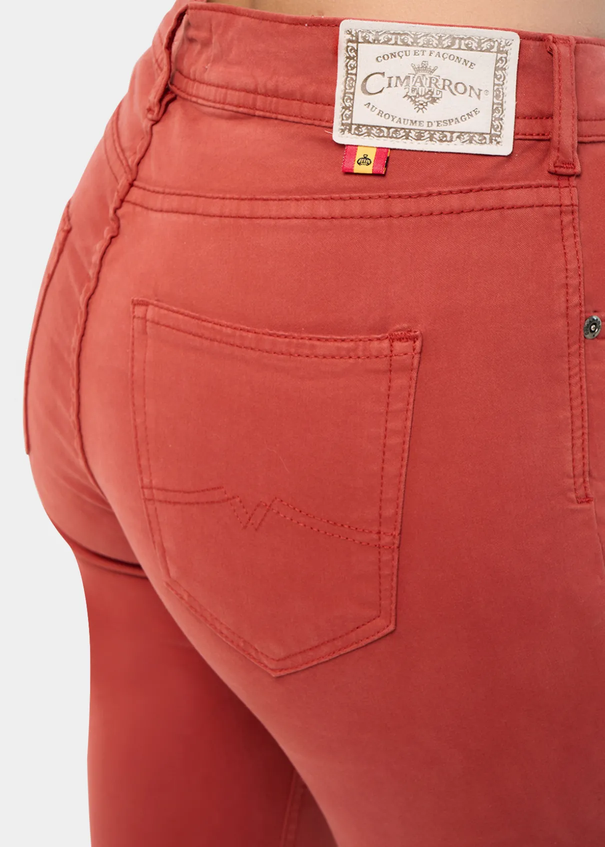 PANTALON NOUFLORE-ENOVA COULEUR pêche Box Medium Slim | Taille en pouces